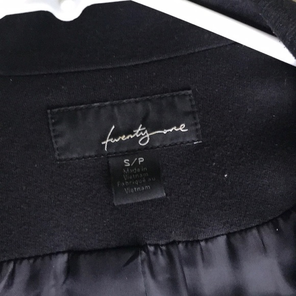 🛑Great Condition🛑 F21 Black Blazer - Picture 2 of 7